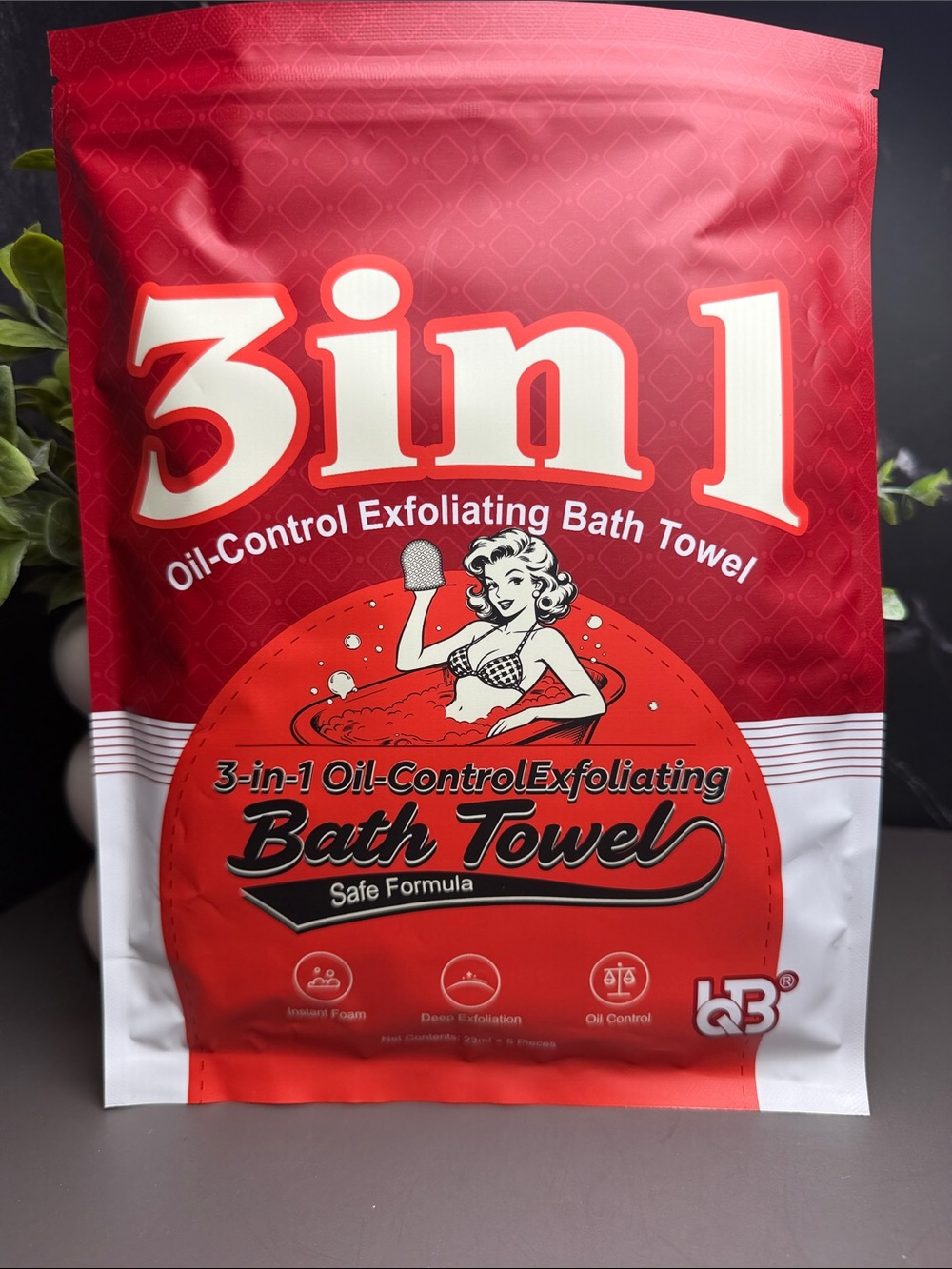 3-in-1 Oil-Control Exfoliating Bath Towel - Red